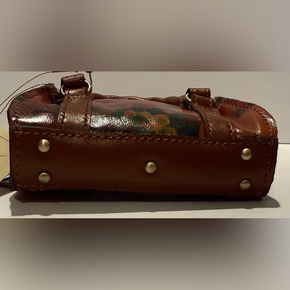 Patricia Nash Mini Vienna Floral Charm Keychain - Multi Print NWT - Picture 7 of 15